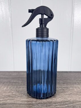 NEW Target Bullseye Playground Blue Glass Spray Bottle